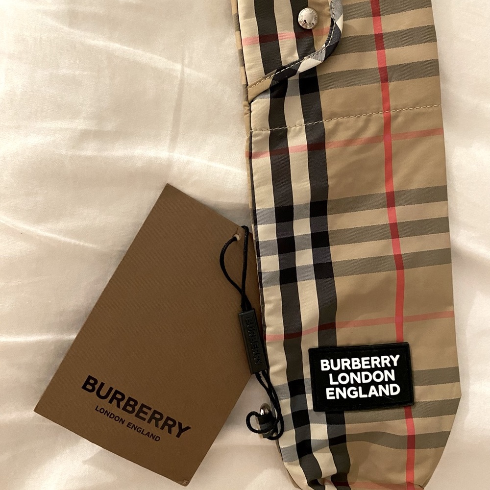 Brand new Burberry umbrella bag.